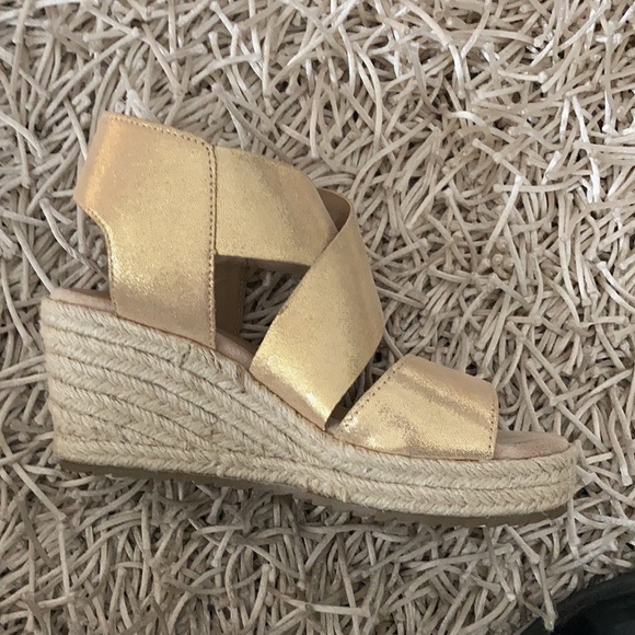 Espadrille sandals - Picture 3 of 4